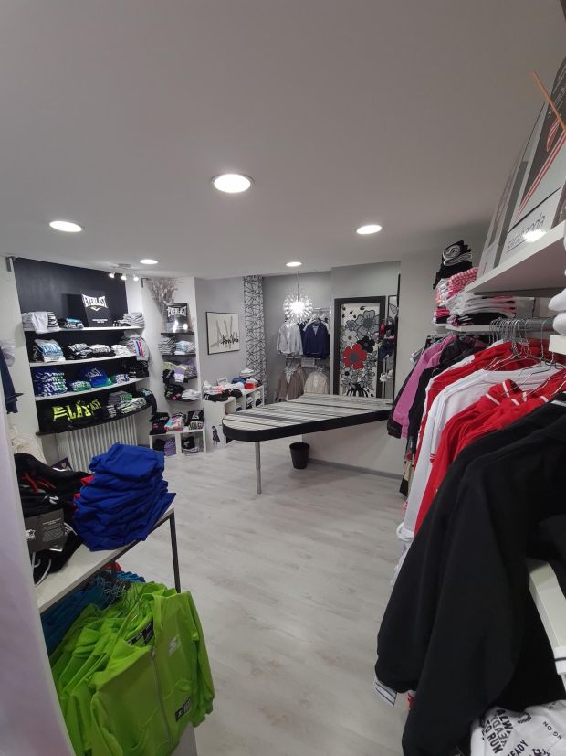 Negozio fisico a Fornovo di taro di Anni Verdi